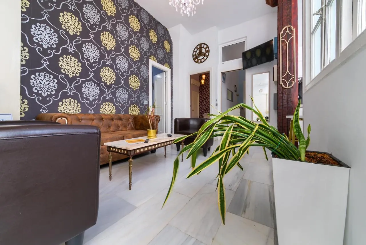 Holidays2Malaga Calle Nueva 2 Bedrooms High Speed Wifi 0*, Malaga Spain
