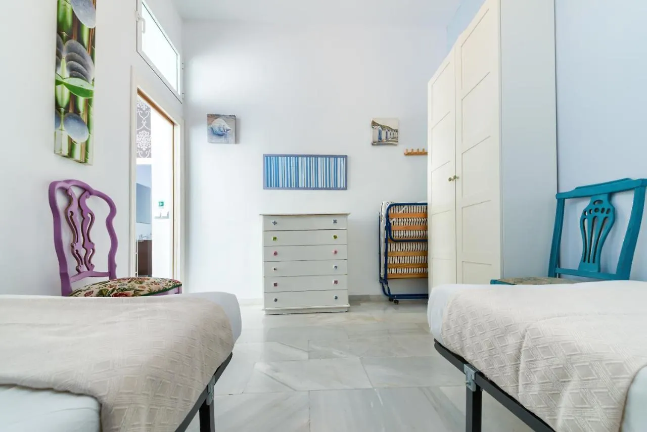 Holidays2Malaga Calle Nueva 2 Bedrooms High Speed Wifi Lejlighed